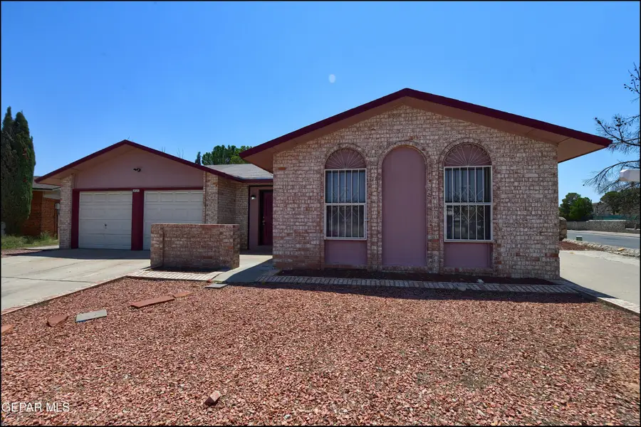 2600 Lake Michigan Drive, El Paso, TX 79936 - Image #2