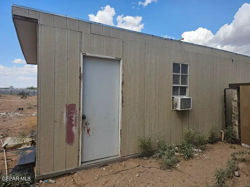 15521 Stratford Road, El Paso, TX 79928 - Image #3