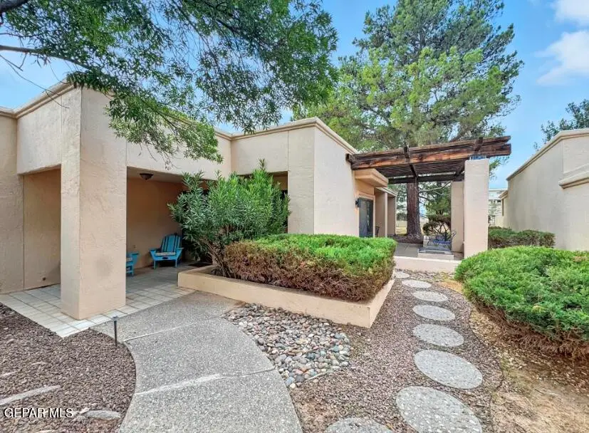 1003 Los Jardines Circle, El Paso, TX 79912 - Image #2