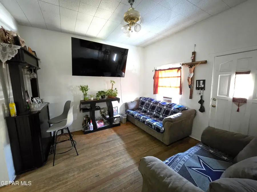 906 Tays Street #A B C D, El Paso, TX 79901 - Image #3