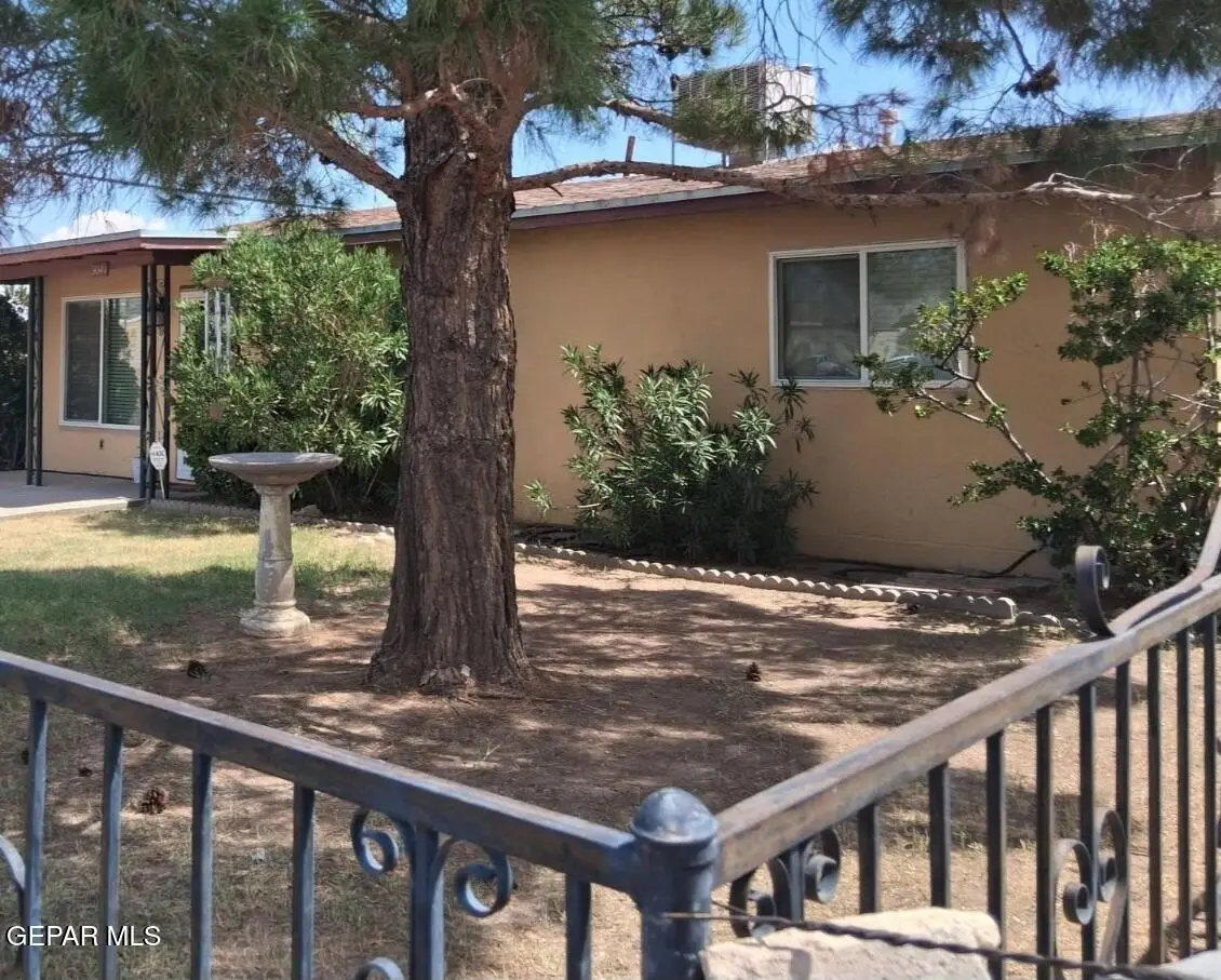 9040 Diana Drive, El Paso, TX 79904 - Image #1