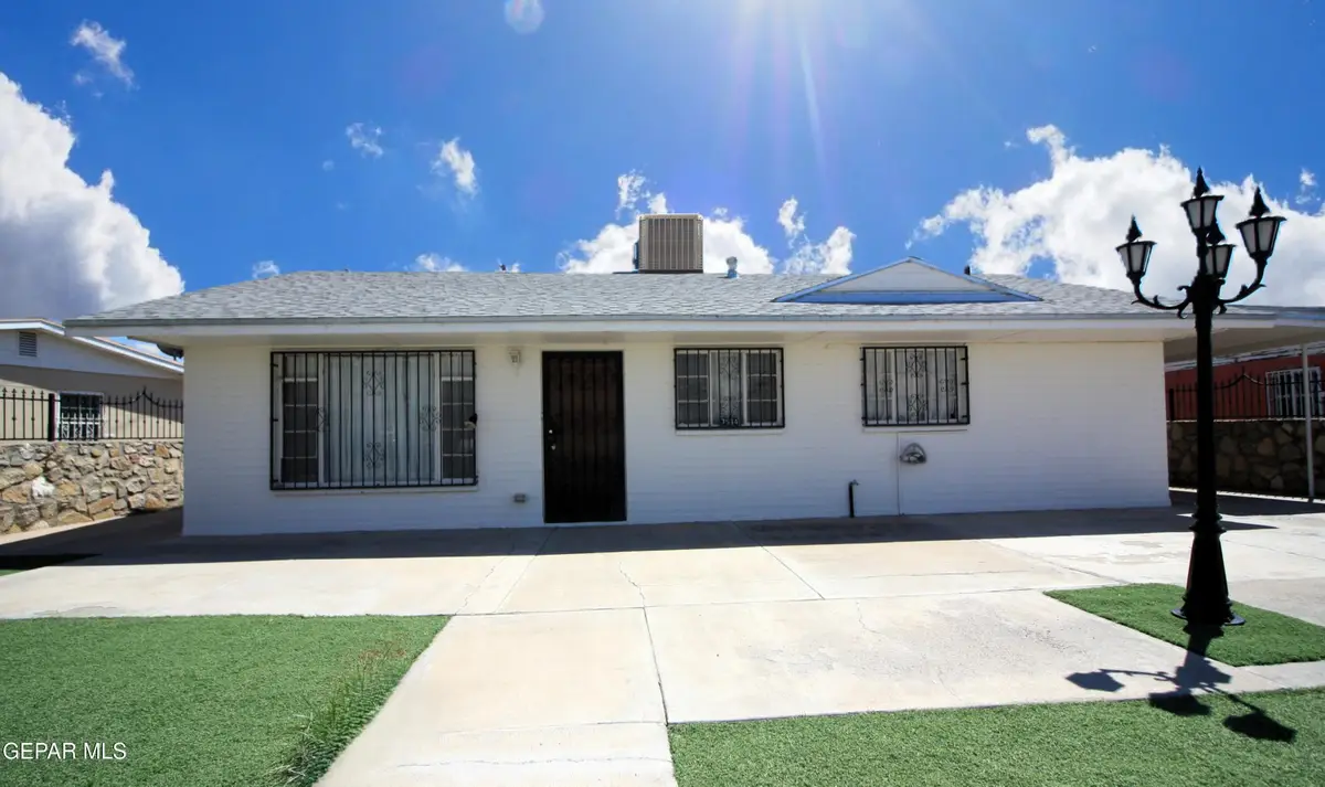 7564 Matamoros Drive, El Paso, TX 79915 - Image #1
