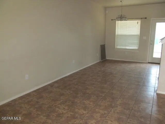7116 Mesquite Tree Lane, El Paso, TX 79934 - Image #2