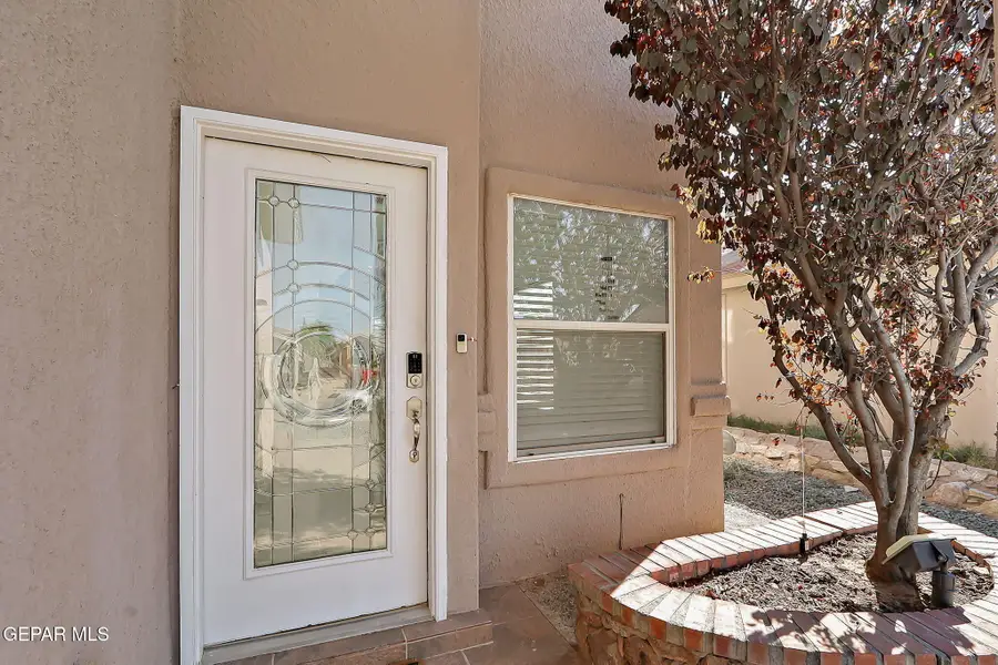 4076 Tierra Bronce Drive, El Paso, TX 79938 - #3