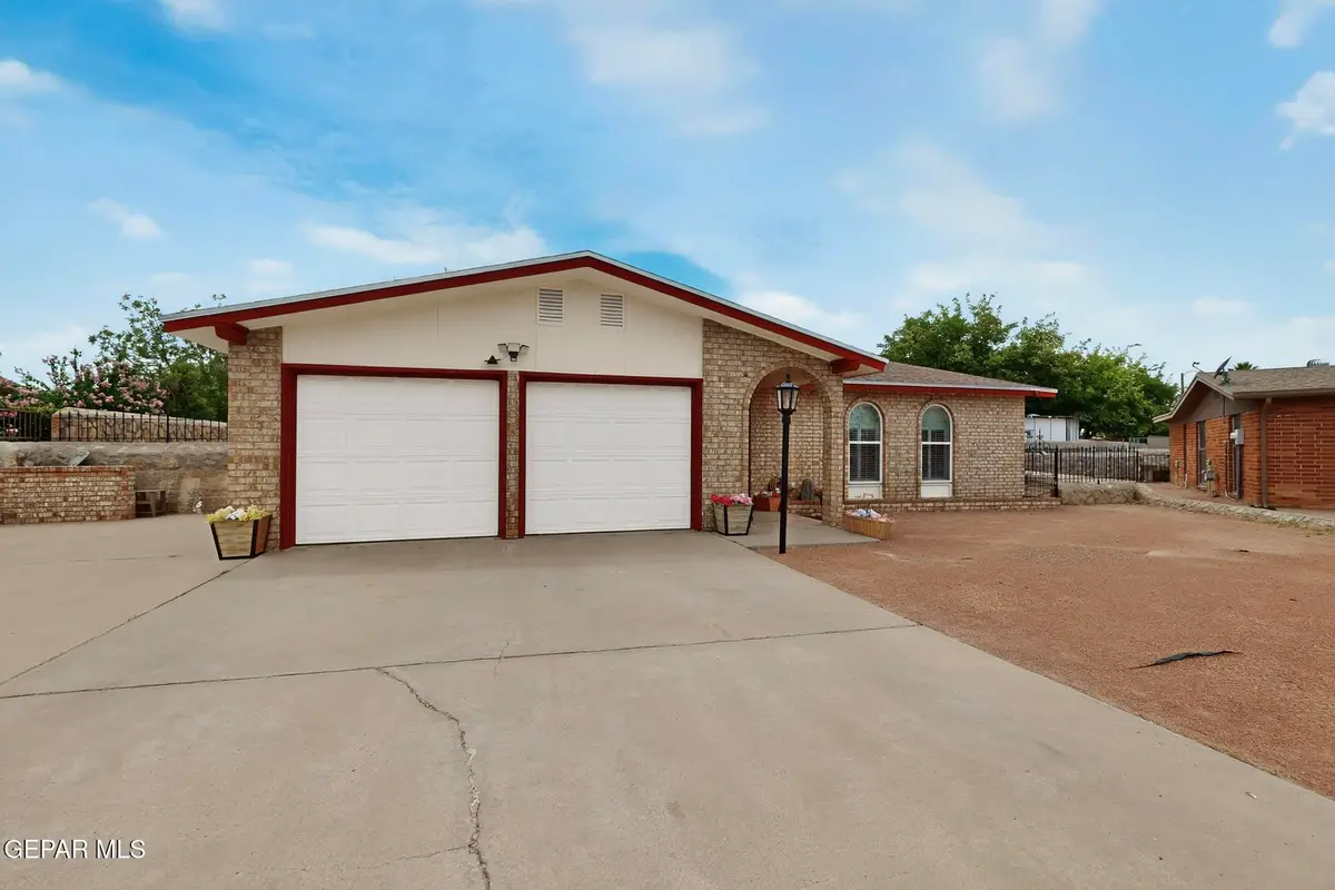 11008 Johnny Miller Drive, El Paso, TX 79936 - #1