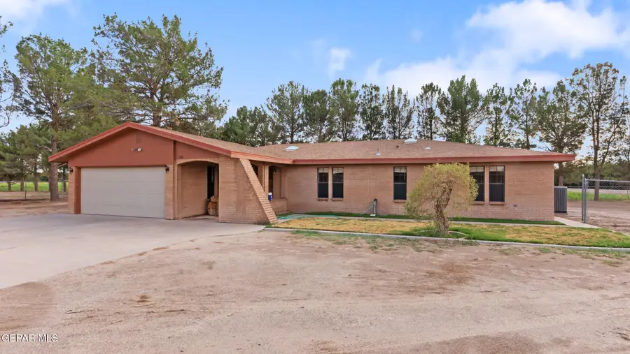 216 Wreath Court, Fabens, TX 79838 - #2