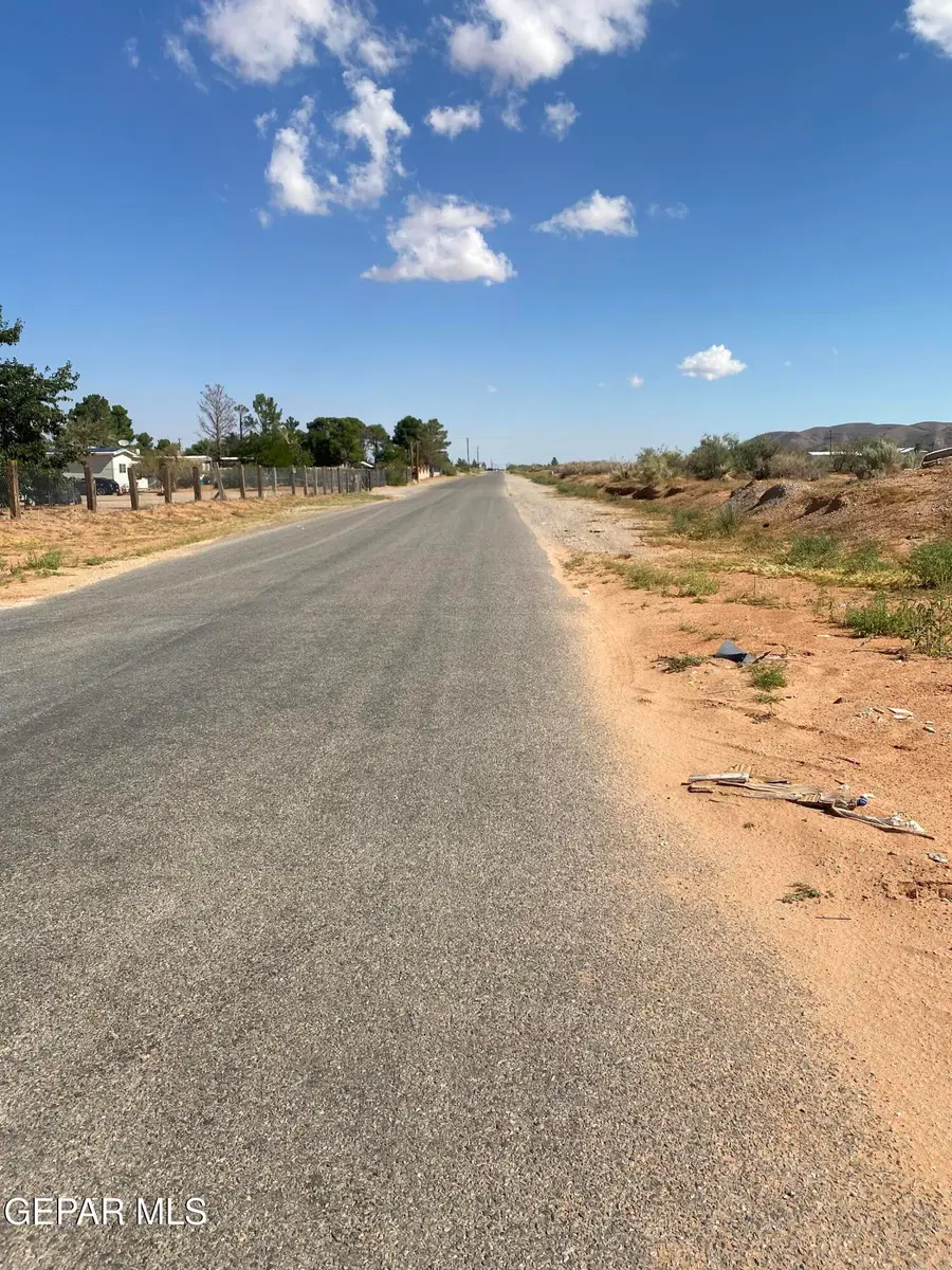 14747 Van Fleet Road, El Paso, TX 79938 - #3