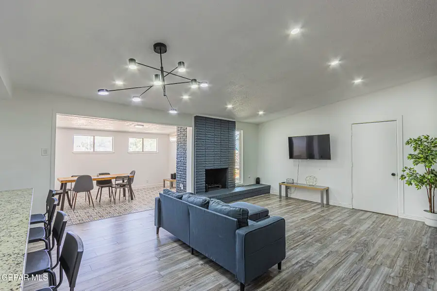 2425 Fir Street Street, El Paso, TX 79925 - #3