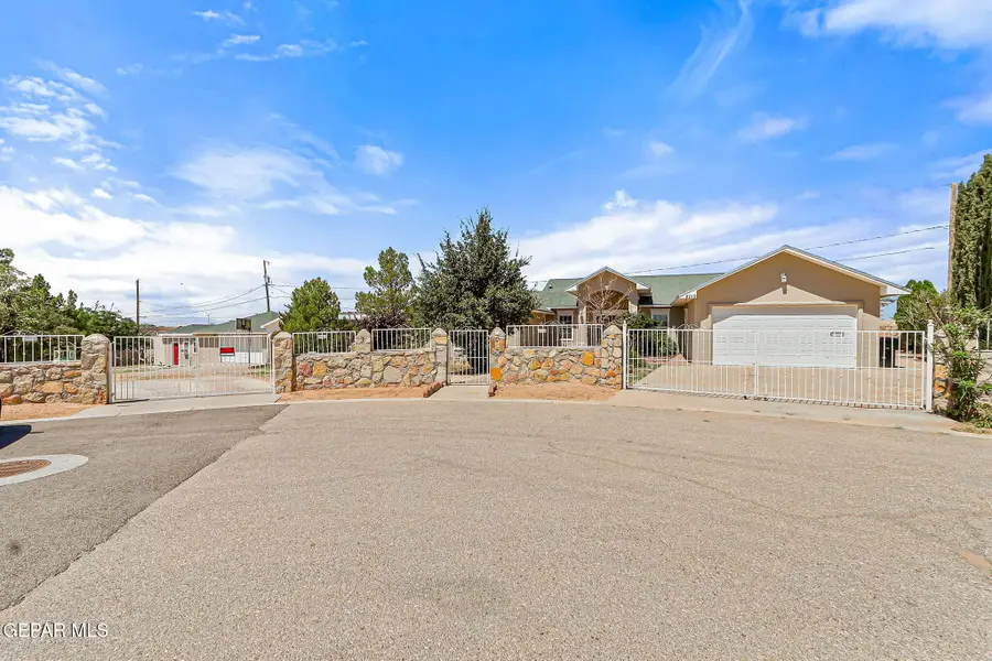 4019 Vanderveer Drive, El Paso, TX 79938 - Image #2