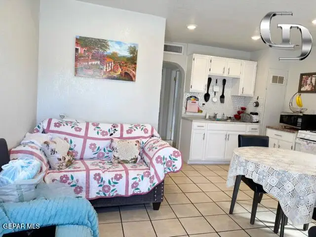 7909 La Jolla Drive, El Paso, TX 79915 - Image #3