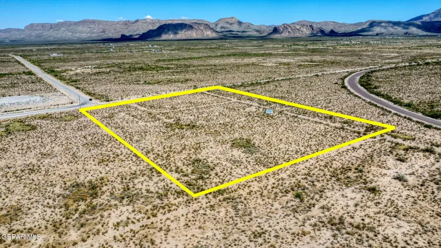 17620 Bettina Avenue, El Paso East, TX 79938 - Image #2