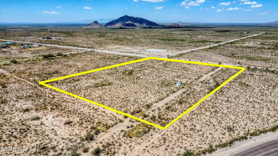 17620 Bettina Avenue, El Paso East, TX 79938 - Image #3