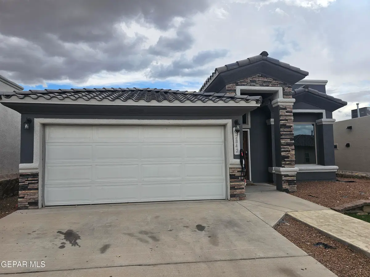 12842 Osmotherley Avenue, El Paso, TX 79928 - #1