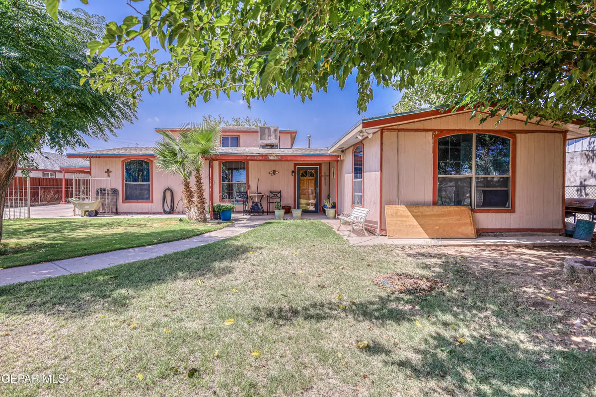 11500 La Poblana Drive, Socorro, TX 79927 - Image #1