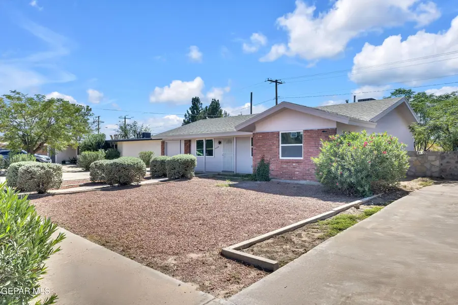 4609 Skylark Way, El Paso, TX 79922 - Image #2