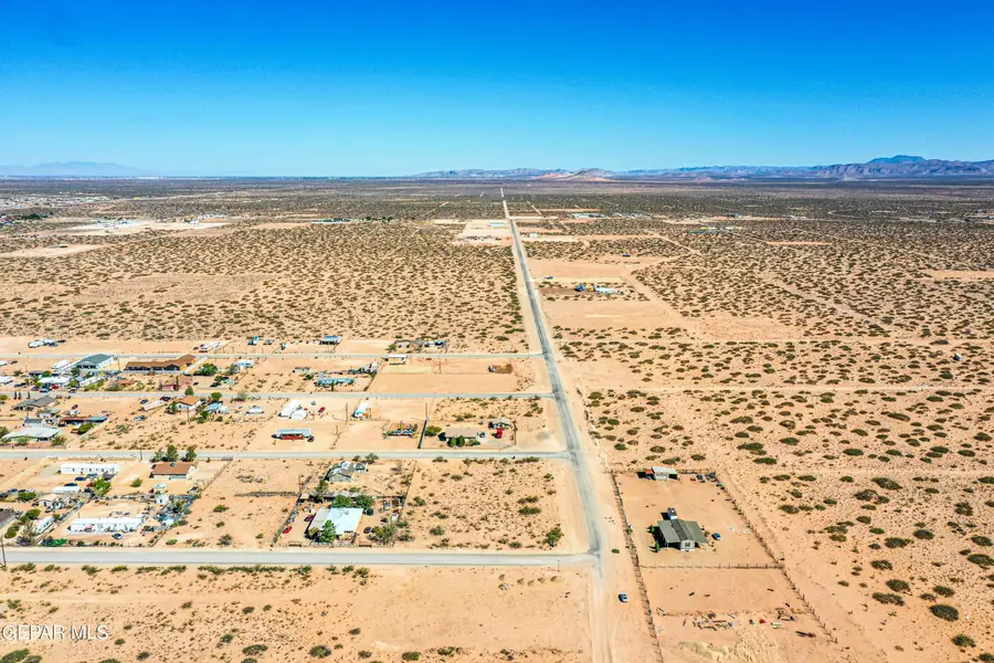 15643 Attrill Street, El Paso, TX 79928 - Image #3