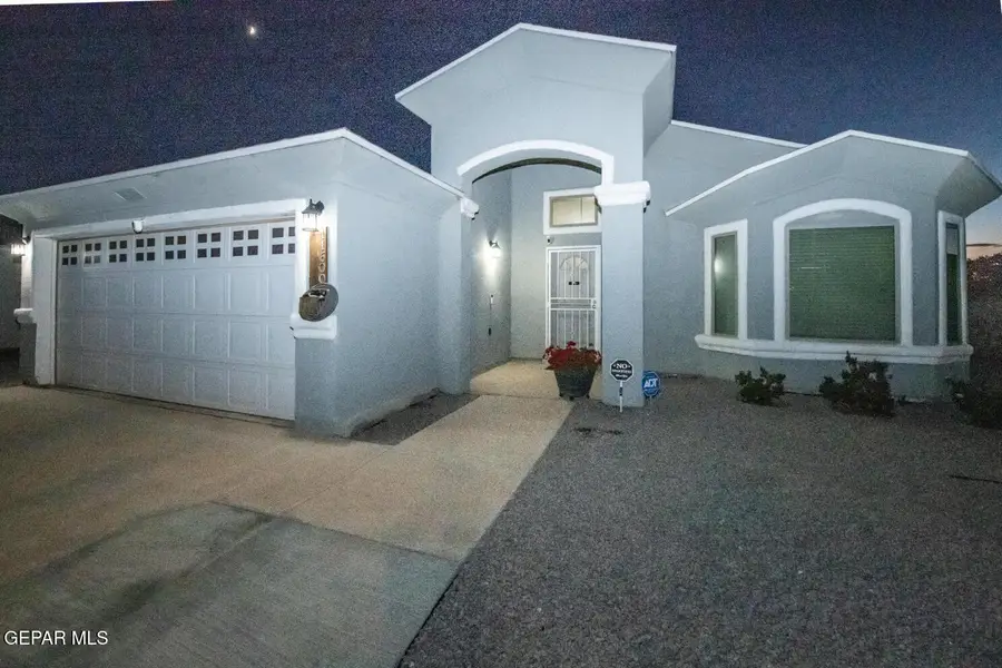 11600 Leonor Duran Street, Socorro, TX 79927 - Image #3
