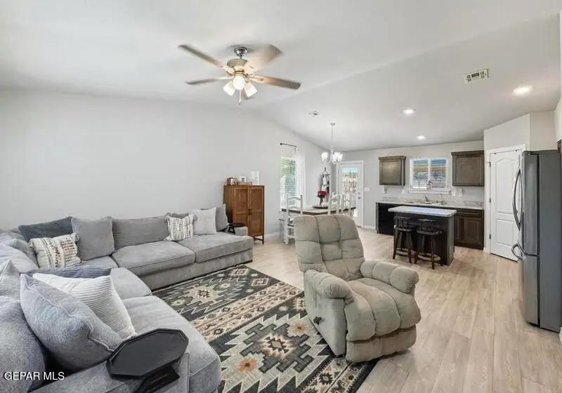 14557 Firewheel Avenue, Horizon City, TX 79928 - #3