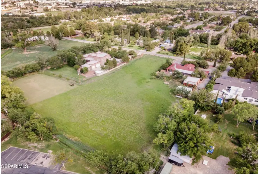 407 Lombardy Avenue, El Paso, TX 79922 - Image #2