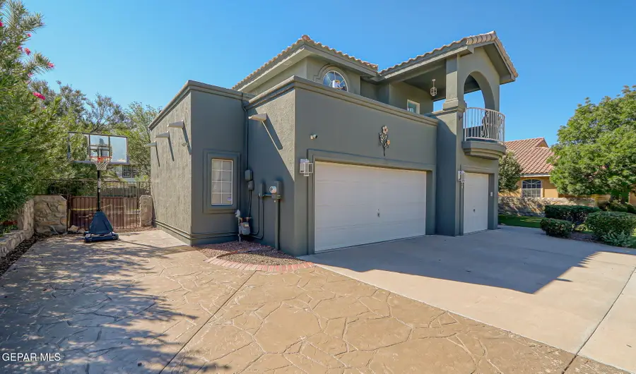 554 Shadow Willow Drive, El Paso, TX 79922 - Image #3
