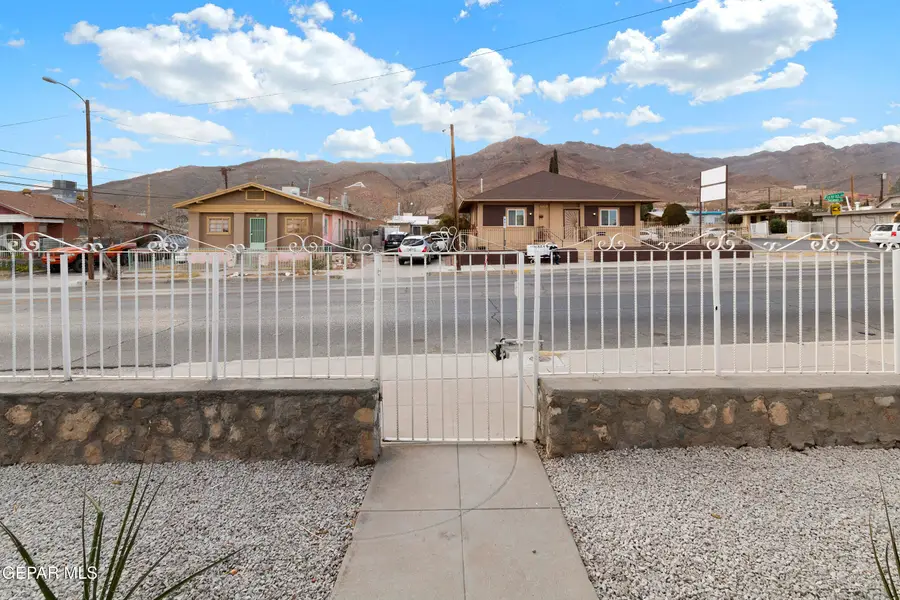 2816 N N Piedras Street, El Paso, TX 79930 - Image #3