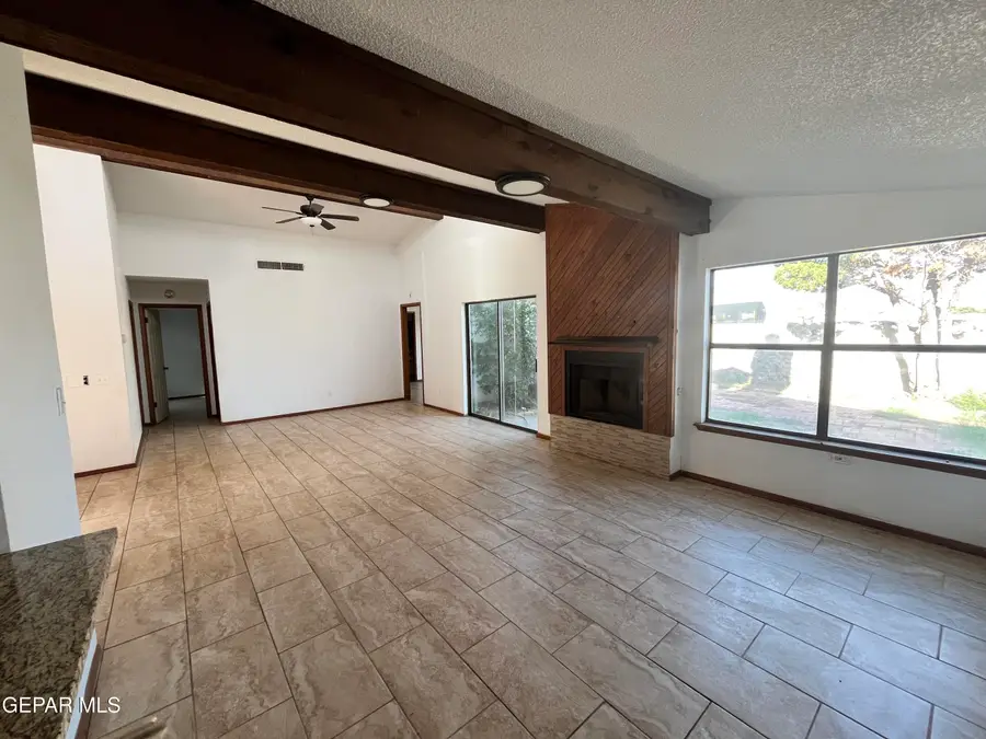 5862 Oleaster Drive, El Paso, TX 79932 - Image #2