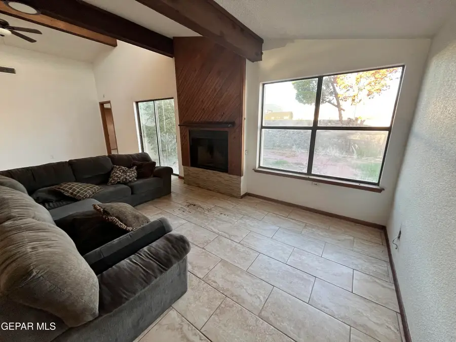 5862 Oleaster Drive, El Paso, TX 79932 - Image #3