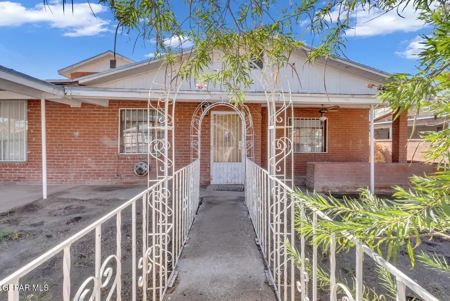 1024 NE Pinkerton Street, Fabens, TX 79838 - #3