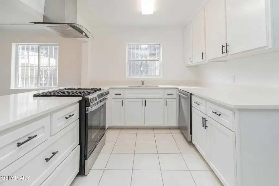 1117 Zuni Place, El Paso, TX 79925 - Image #2