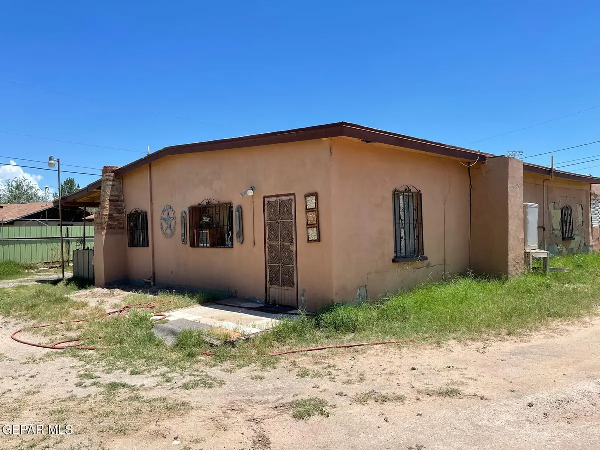 9991 Melissa Circle, Socorro, TX 79927 - Image #1