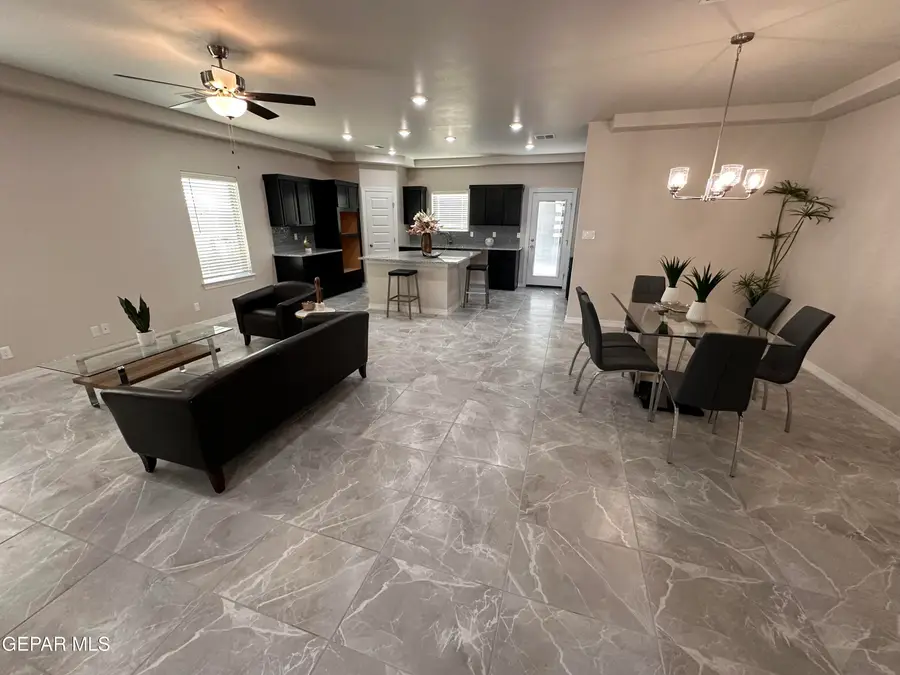 733 Paseo Del Agua Street, Horizon City, TX 79928 - Image #3