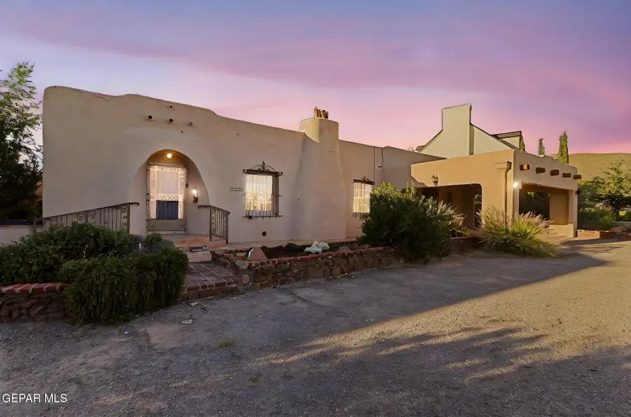 1117 E Kerbey Avenue, El Paso, TX 79902 - Image #2