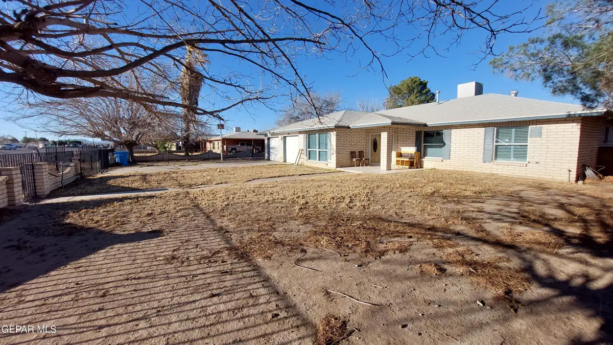 10719 Alameda Avenue, Socorro, TX 79927 - Image #1