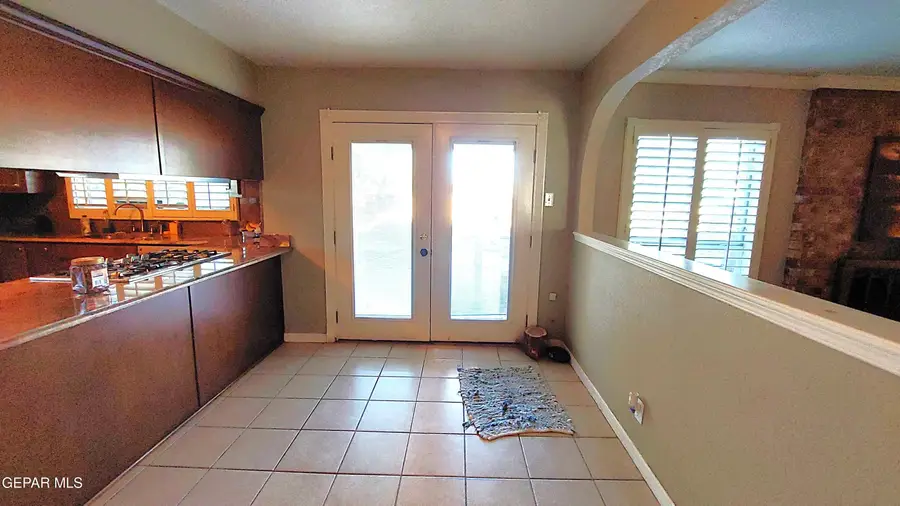 10719 Alameda Avenue, Socorro, TX 79927 - Image #3