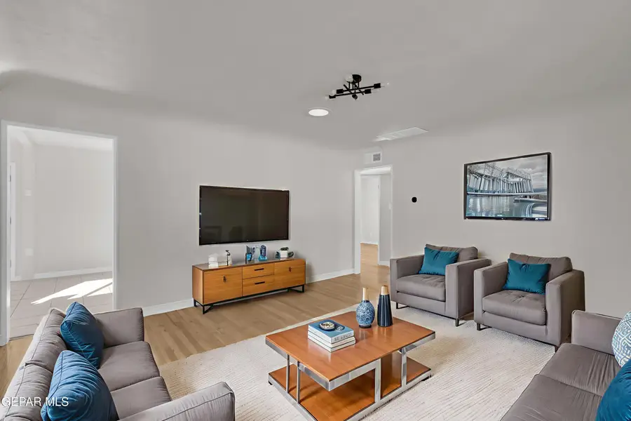 7718 Parral Drive, El Paso, TX 79915 - Image #2