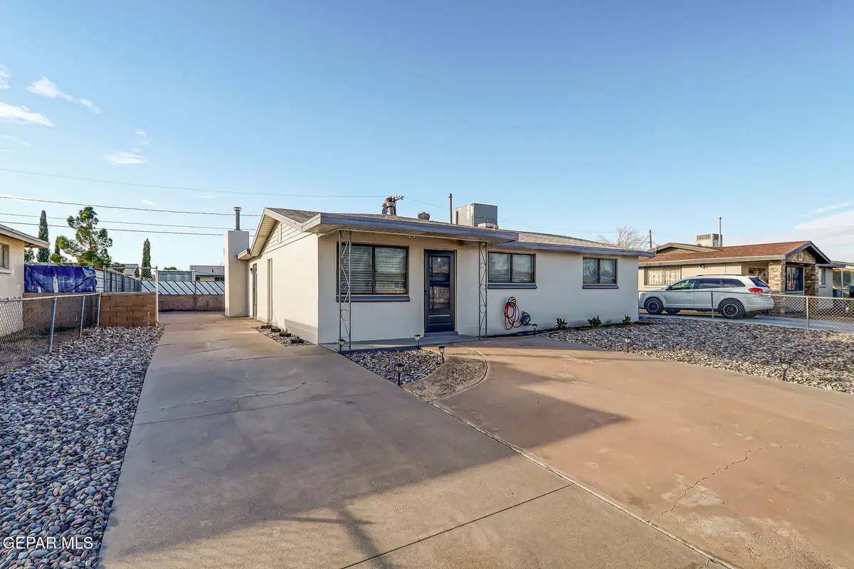 310 Kelvin Avenue, El Paso, TX 79915 - Image #1
