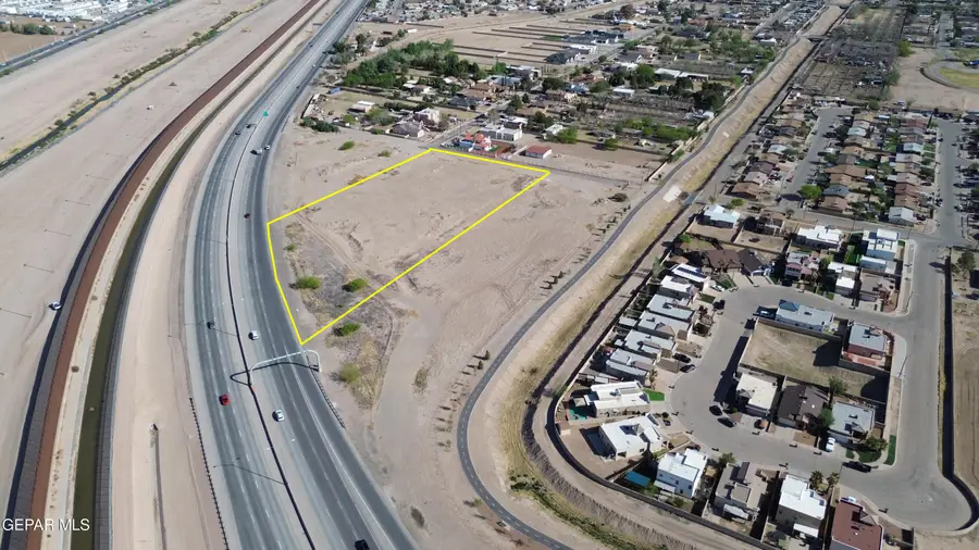 7840 Mansfield Avenue, El Paso, TX 79915 - Image #2