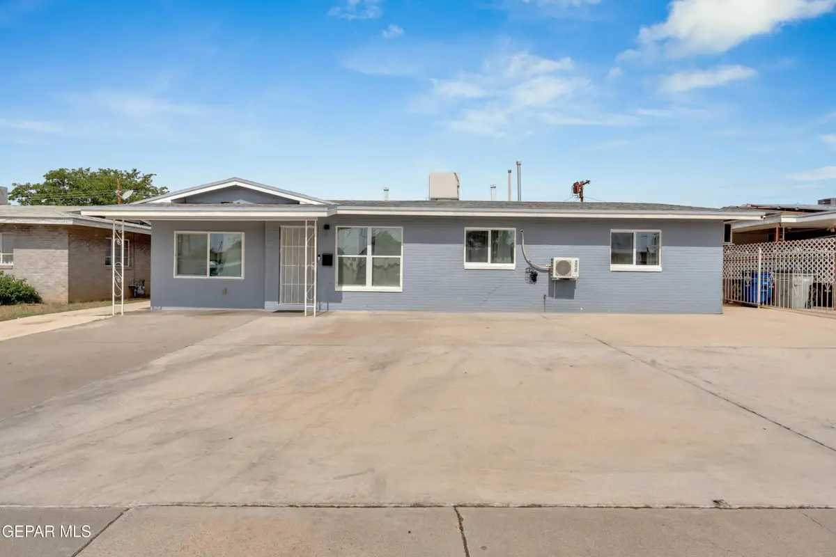5509 Raymond Telles Drive, El Paso, TX 79924 - Image #1