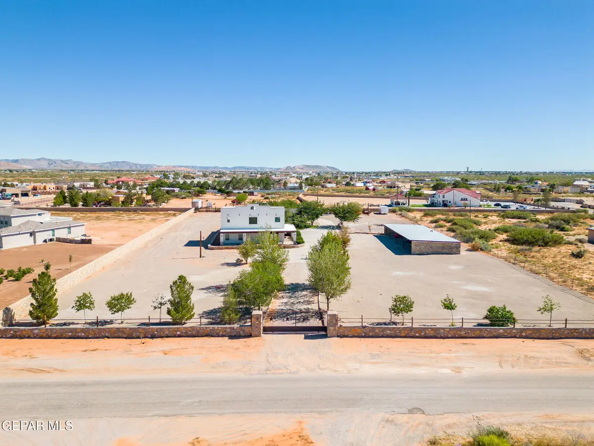 5080 Indian Wells Drive, Homestead Meadows North, TX 79938 - #1