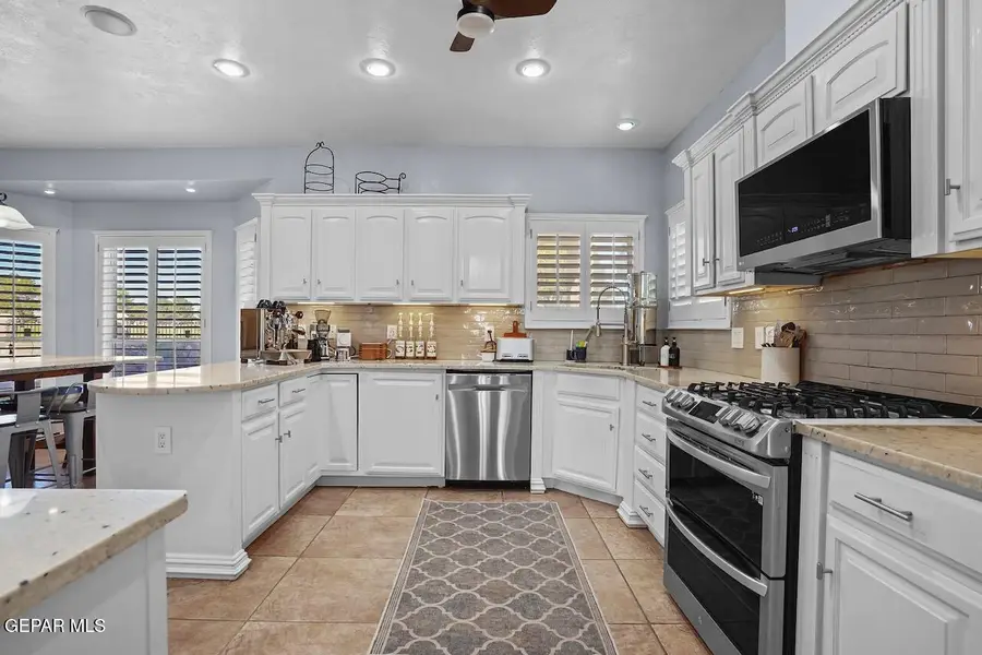 18998 Armington Drive, Horizon City, TX 79928 - Image #3