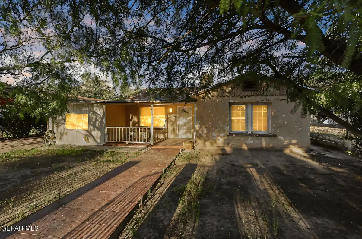 8405 Pinon Street, El Paso, TX 79907 - #1