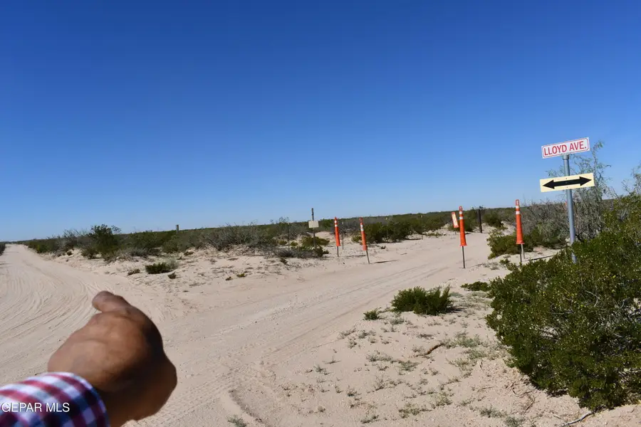 T-B-D Tbd, Fort Hancock, TX 79839 - Image #2