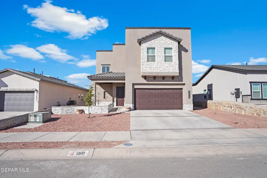 13657 Baja Vista Court, Horizon City, TX 79928 - Image #2