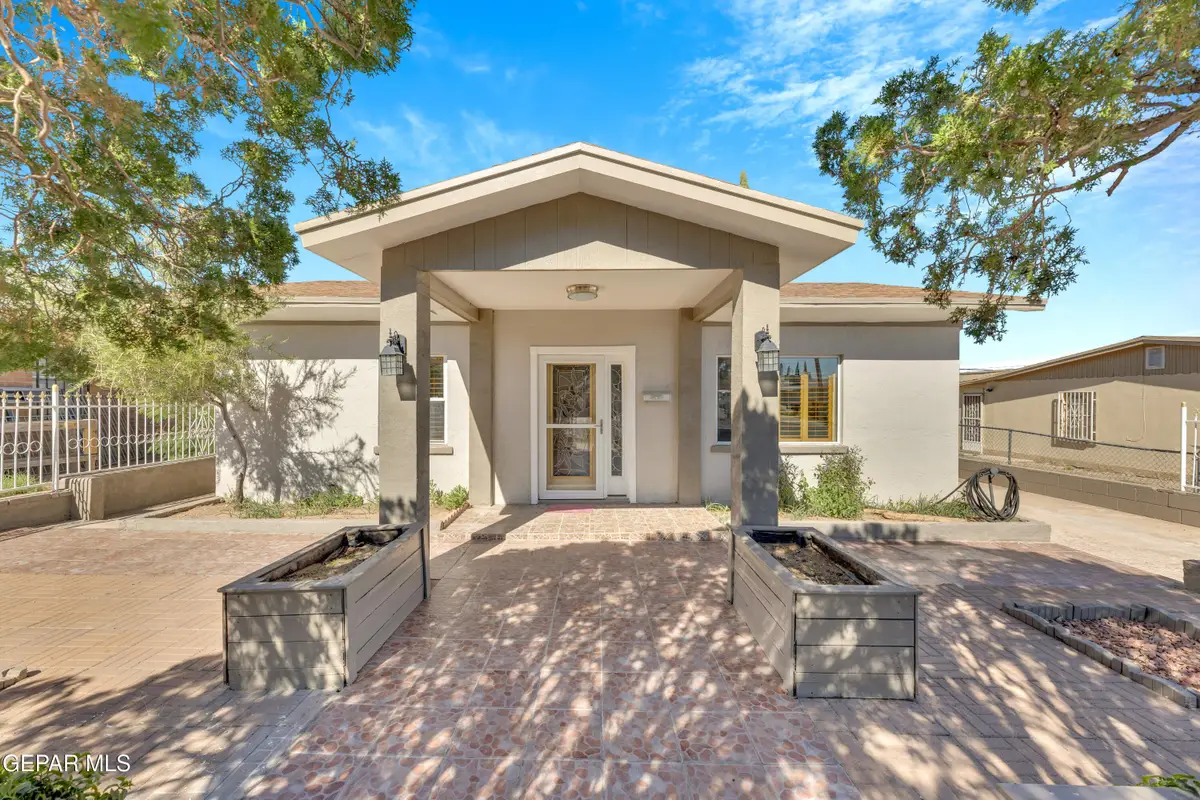 3411 Leavell Avenue, El Paso, TX 79904 - #1