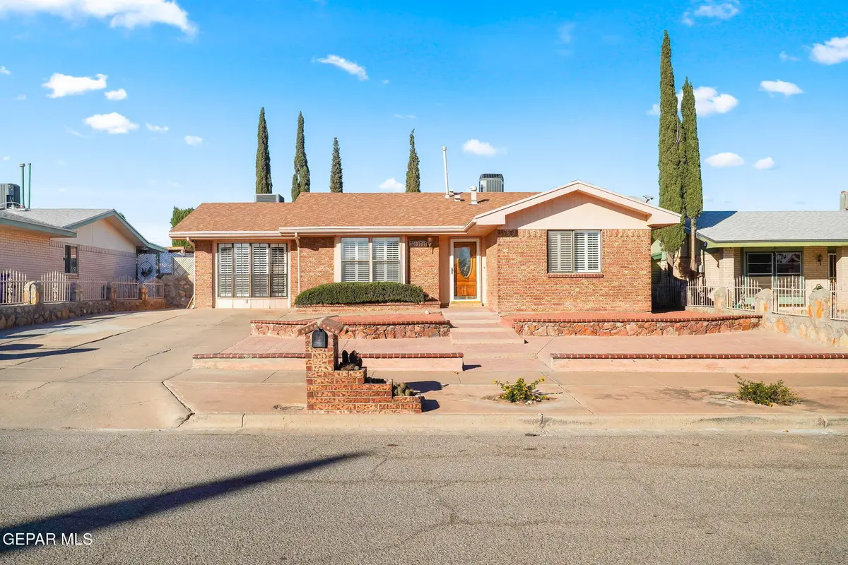 11717 Lorri Drive, El Paso, TX 79936 - #1