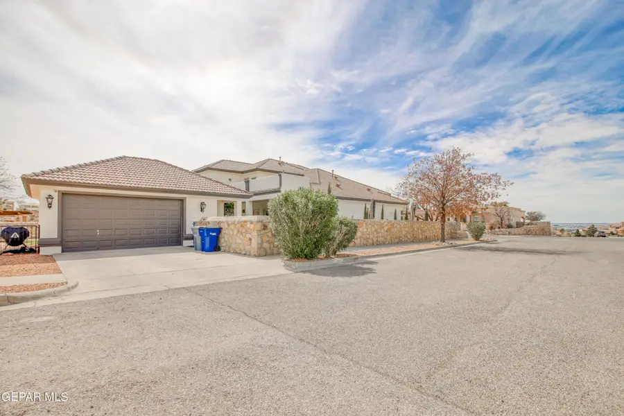 6292 Franklin Dove Avenue, El Paso, TX 79912 - #3