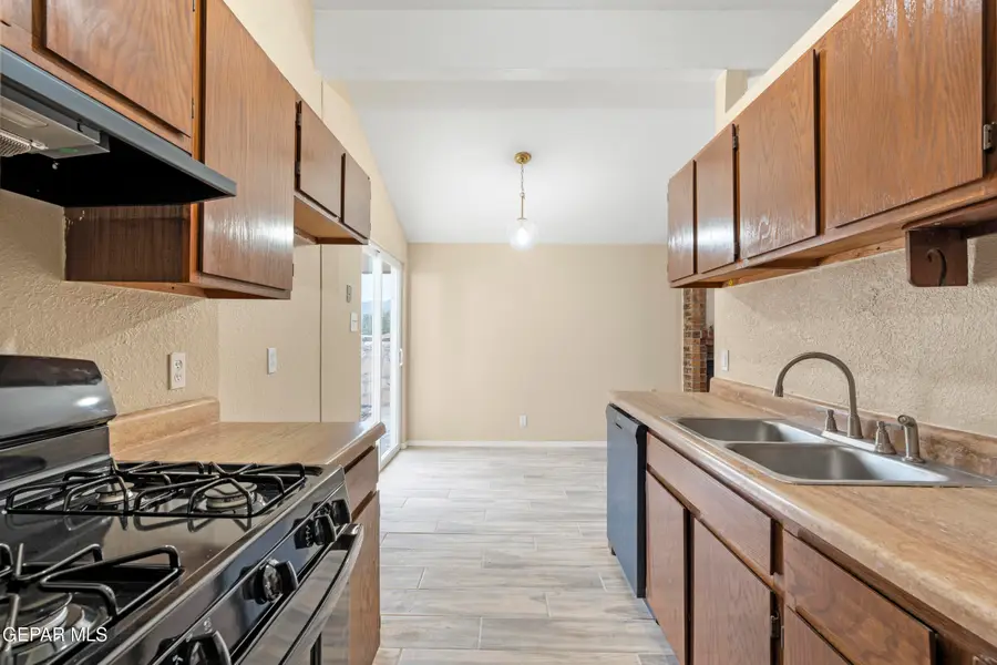 6708 Stone Court, El Paso, TX 79924 - Image #2