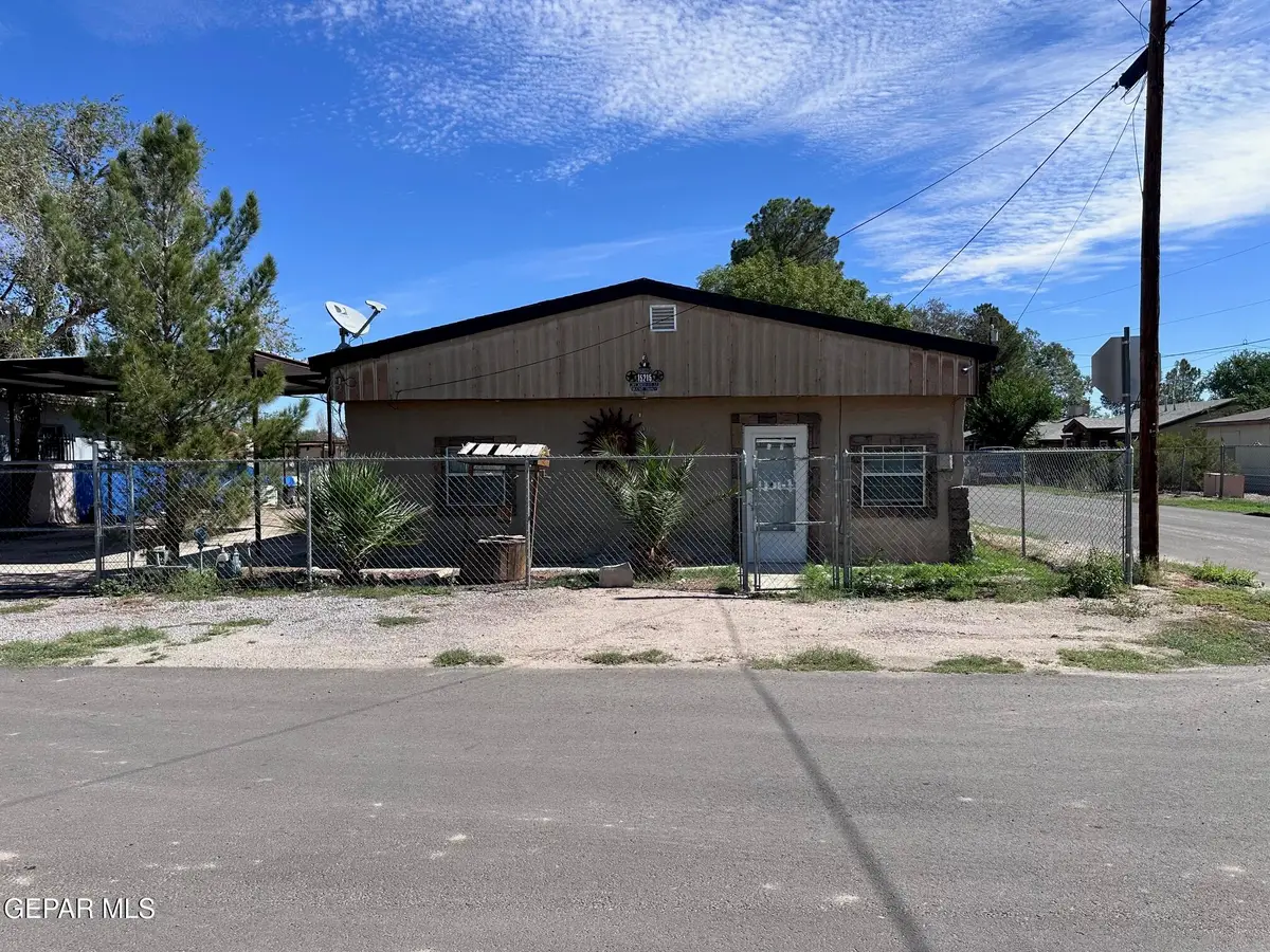 15215 Los Angeles Street, Fabens, TX 79838 - Image #1