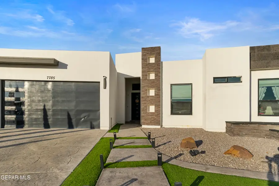 7785 Enchanted Trail Drive, El Paso, TX 79911 - Image #2