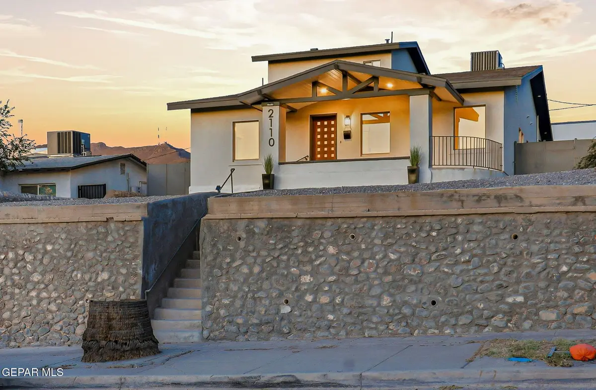 2110 N Kansas Street, El Paso, TX 79902 - #1